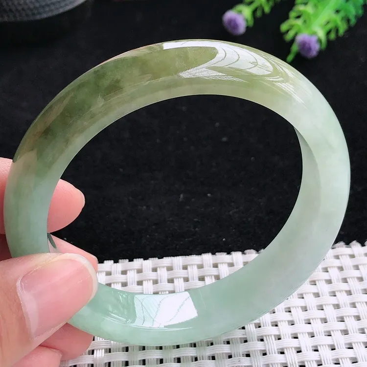 自然光59.5圈口老坑精美温润半山水黄翡手镯翡翠玉镯尺寸59.5/13.7/8.6