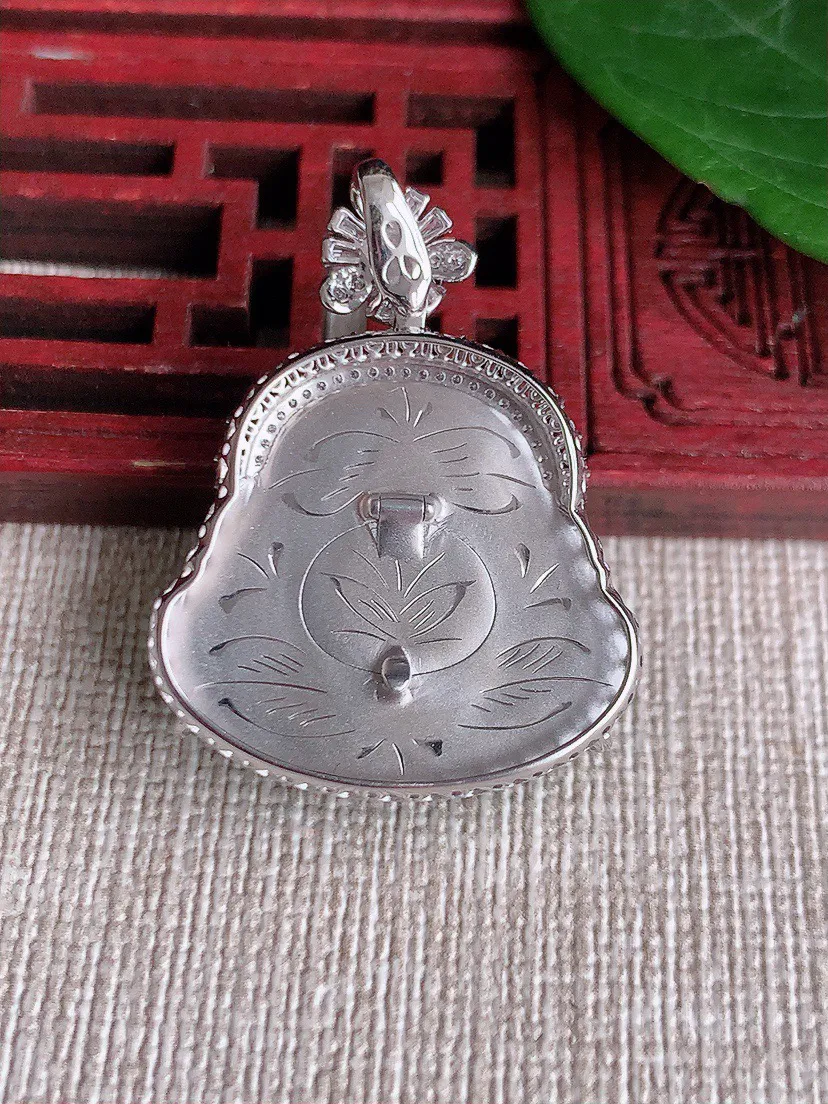 缅甸a货翡翠ddj老坑冰种18K金镶嵌满绿佛公吊坠 整体33×21.6×25×9.6mm 8.82