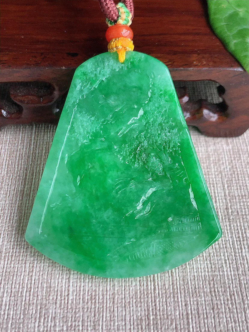 缅甸a货翡翠ddj老坑冰种阳绿意境山水牌吊坠  整体54×45×5mm 28.39