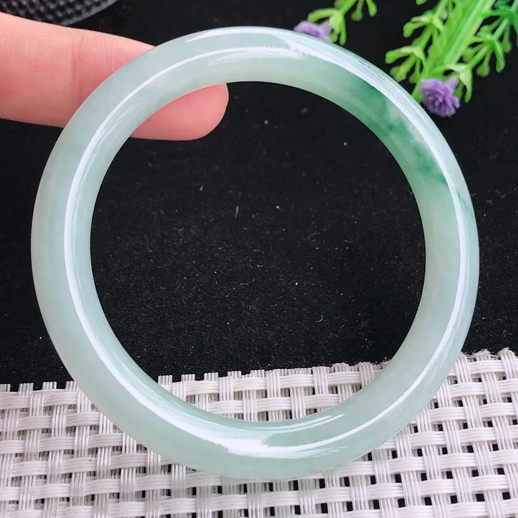 自然光56.8圈口老坑冰胶水灵飘花圆条手镯翡翠玉镯尺寸56.8/9.2/8.9