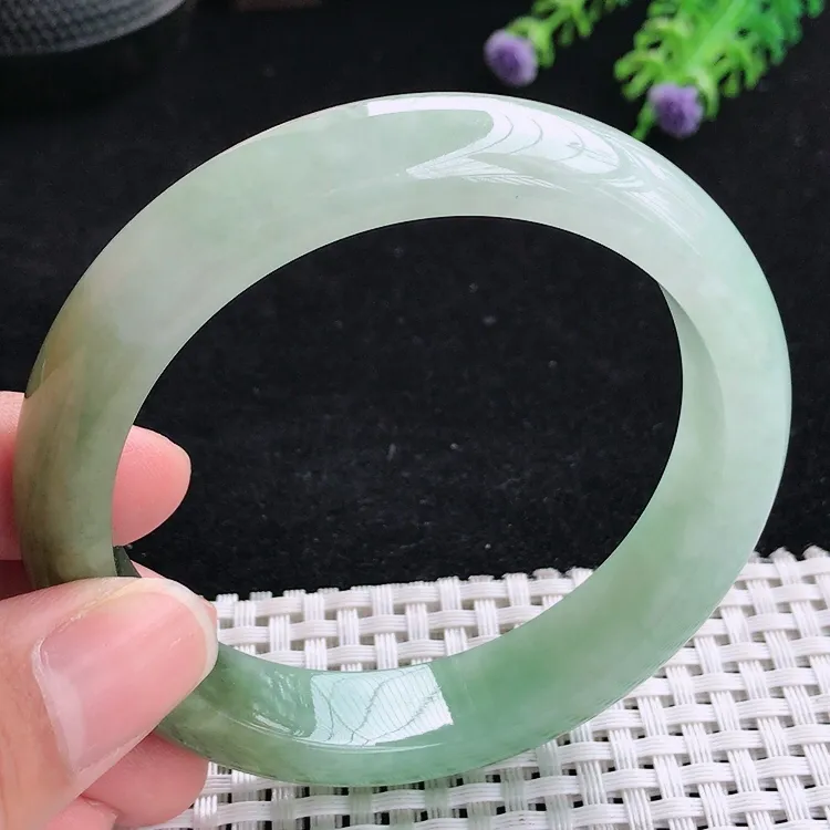 自然光59.5圈口老坑精美温润半山水黄翡手镯翡翠玉镯尺寸59.5/13.7/8.6