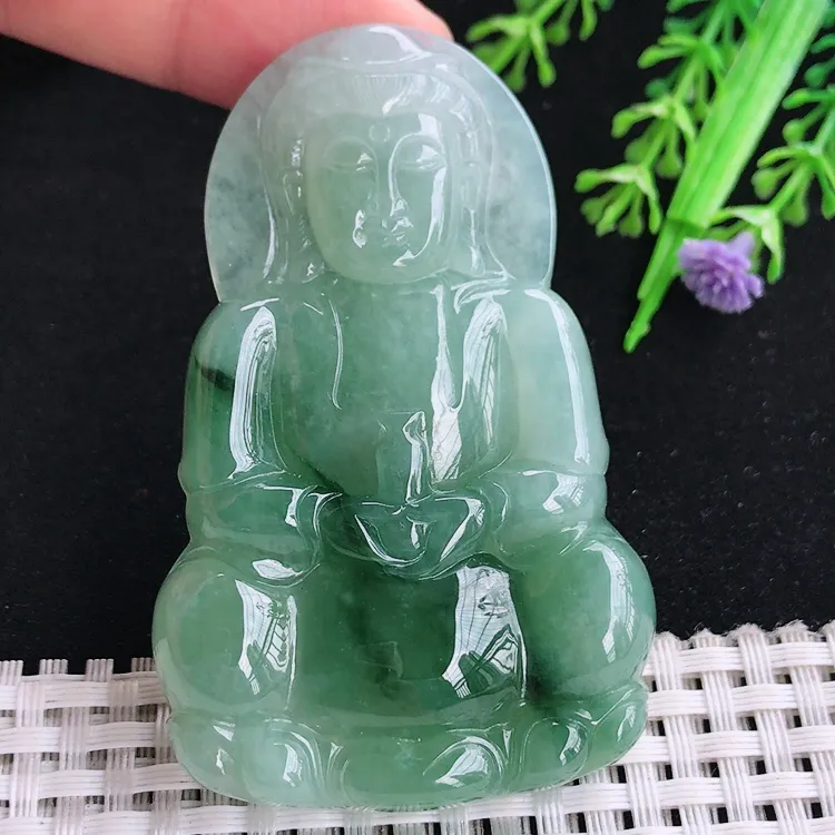 自然光老坑精美冰润飘花大件厚装观音菩萨吊坠尺寸70/44/7.8
