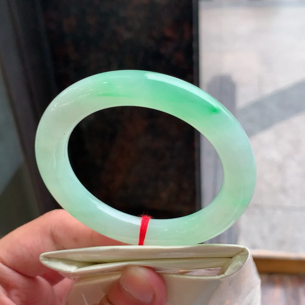 圆条冰阳绿 一丝细线 尺寸:53.6/10.3 种色俱佳