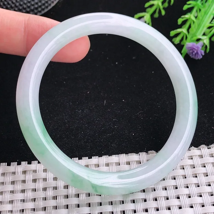 自然光55圈口老坑冰胶水灵飘花圆条手镯翡翠玉镯尺寸55/8/8.2