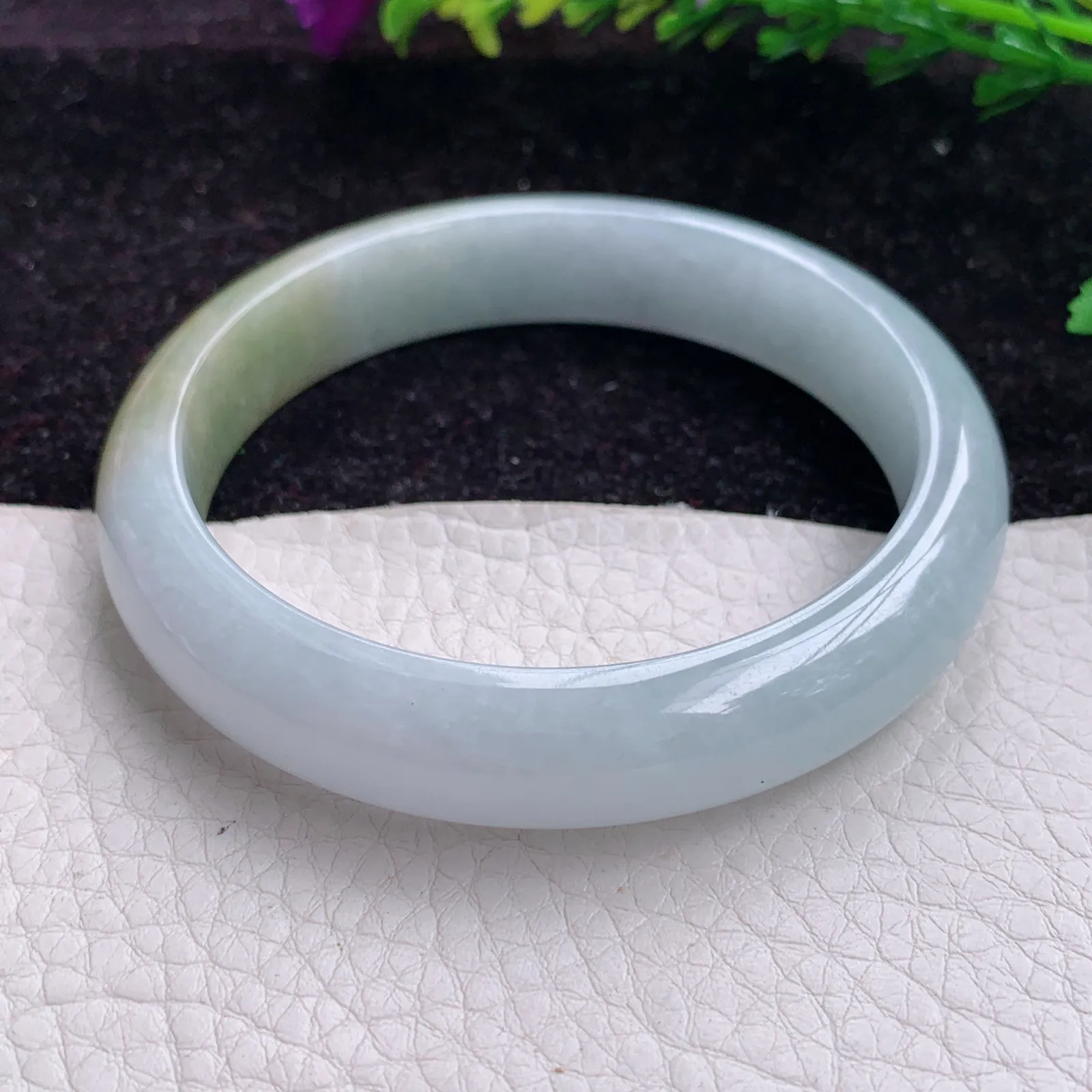 z实拍56*11.7*7缅甸翡翠A货秀美招财双彩翡翠手镯 玉镯子