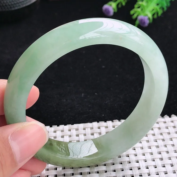 自然光59.5圈口老坑精美温润半山水黄翡手镯翡翠玉镯尺寸59.5/13.7/8.6