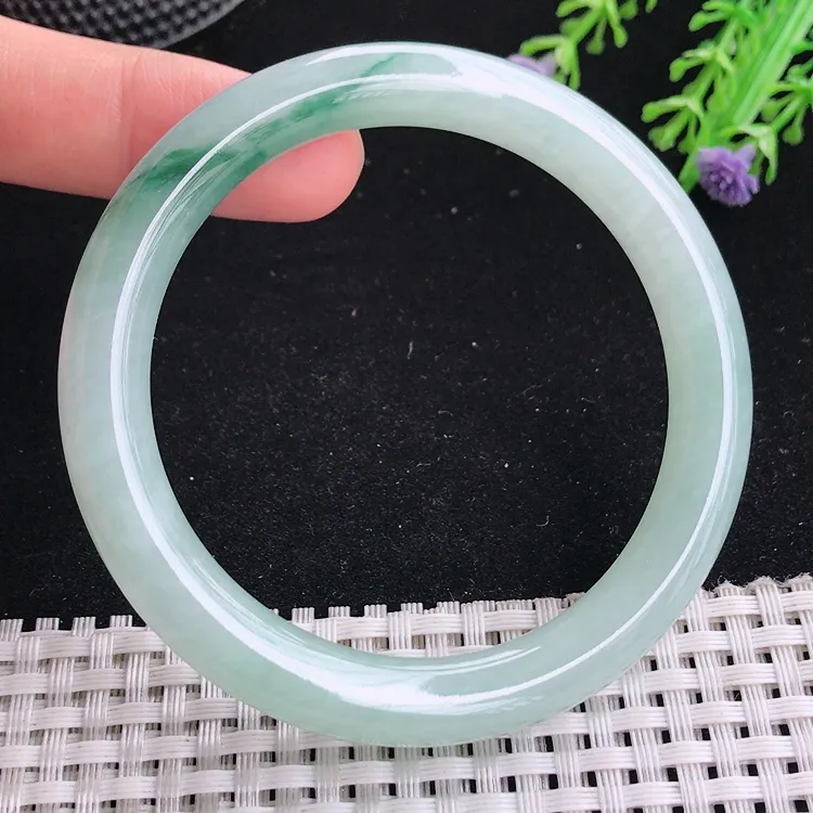 自然光56.8圈口老坑冰胶水灵飘花圆条手镯翡翠玉镯尺寸56.8/9.2/8.9