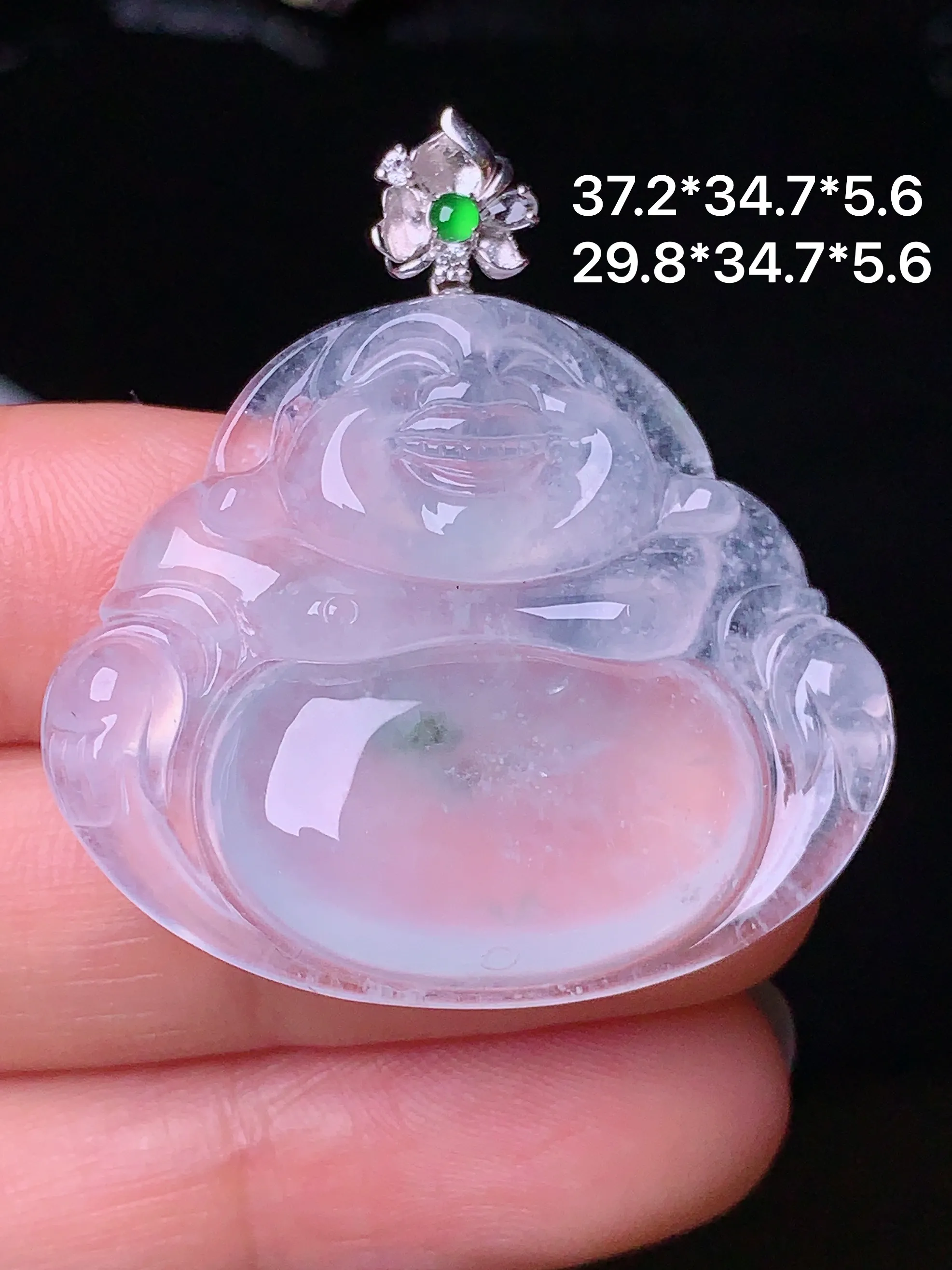 18k金钻镶嵌冰种佛公吊坠 玉质细腻 色泽清新艳丽 整体尺寸37.2*34.7*5.6