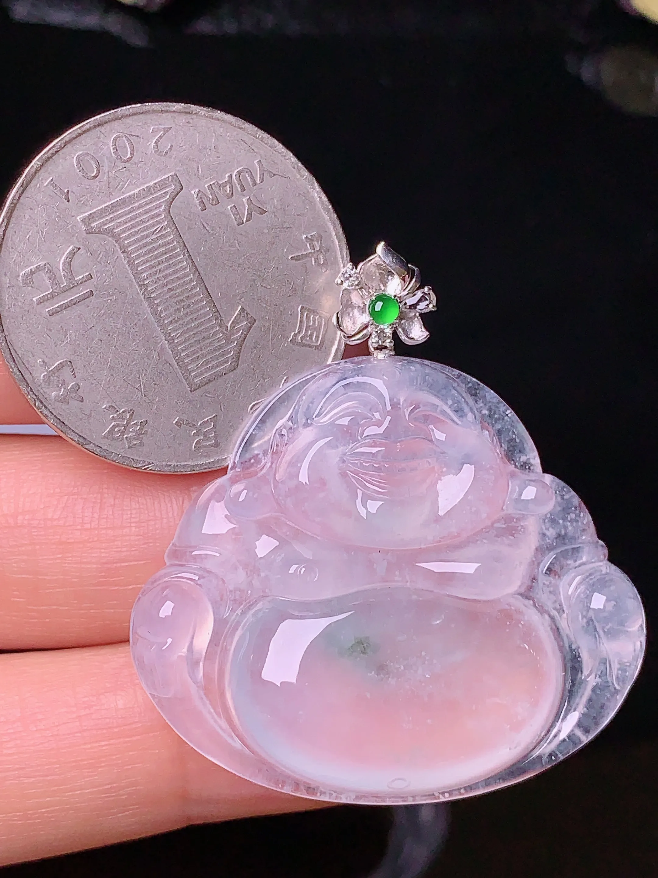 18k金钻镶嵌冰种佛公吊坠 玉质细腻 色泽清新艳丽 整体尺寸37.2*34.7*5.6