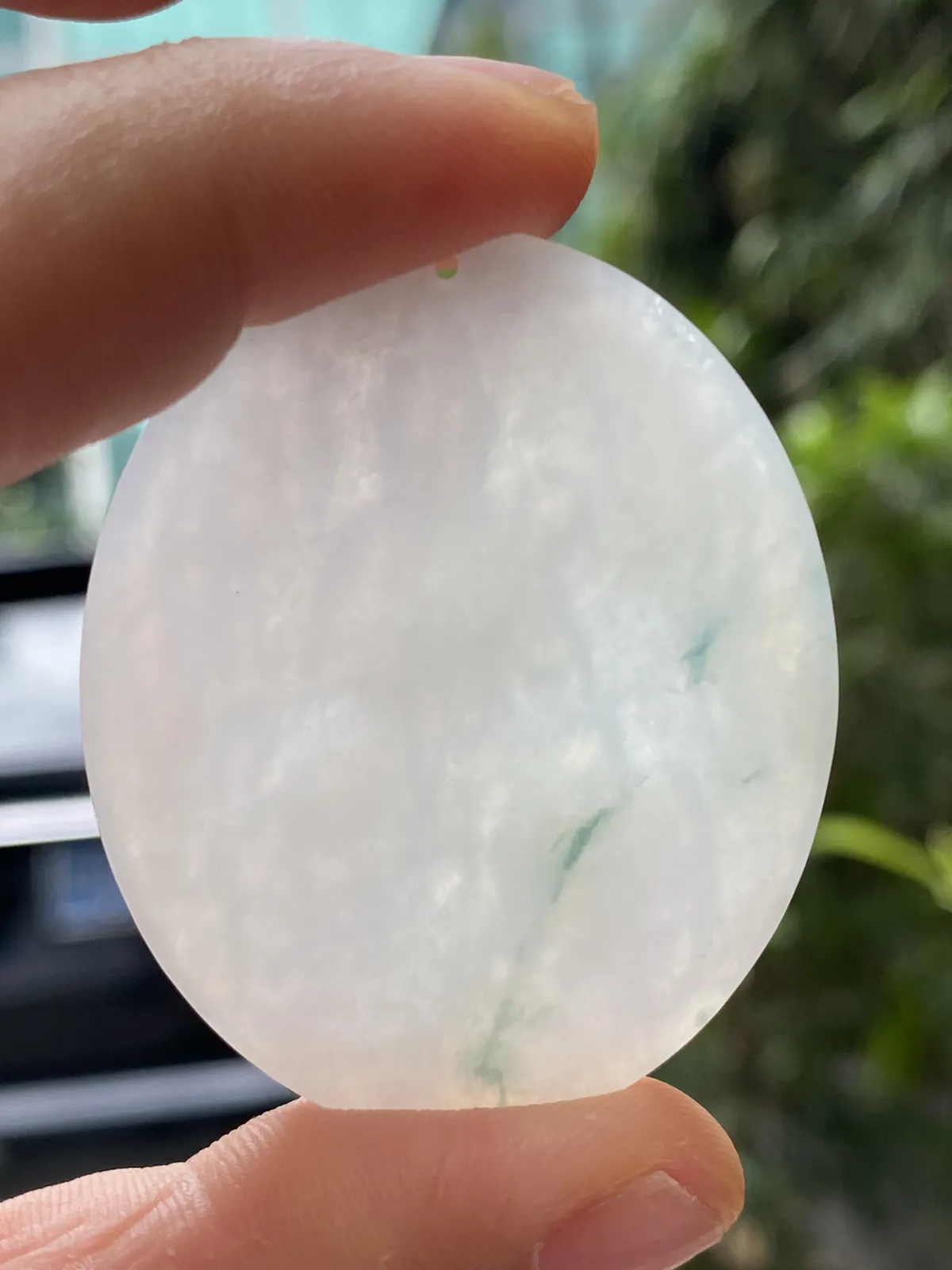 推荐【飘花普贤菩萨】无纹裂，水润，细腻，半磨砂工艺，飘蓝花，品相佳～～
