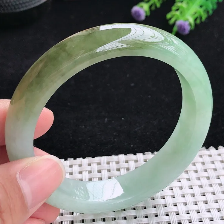 自然光59.5圈口老坑精美温润半山水黄翡手镯翡翠玉镯尺寸59.5/13.7/8.6