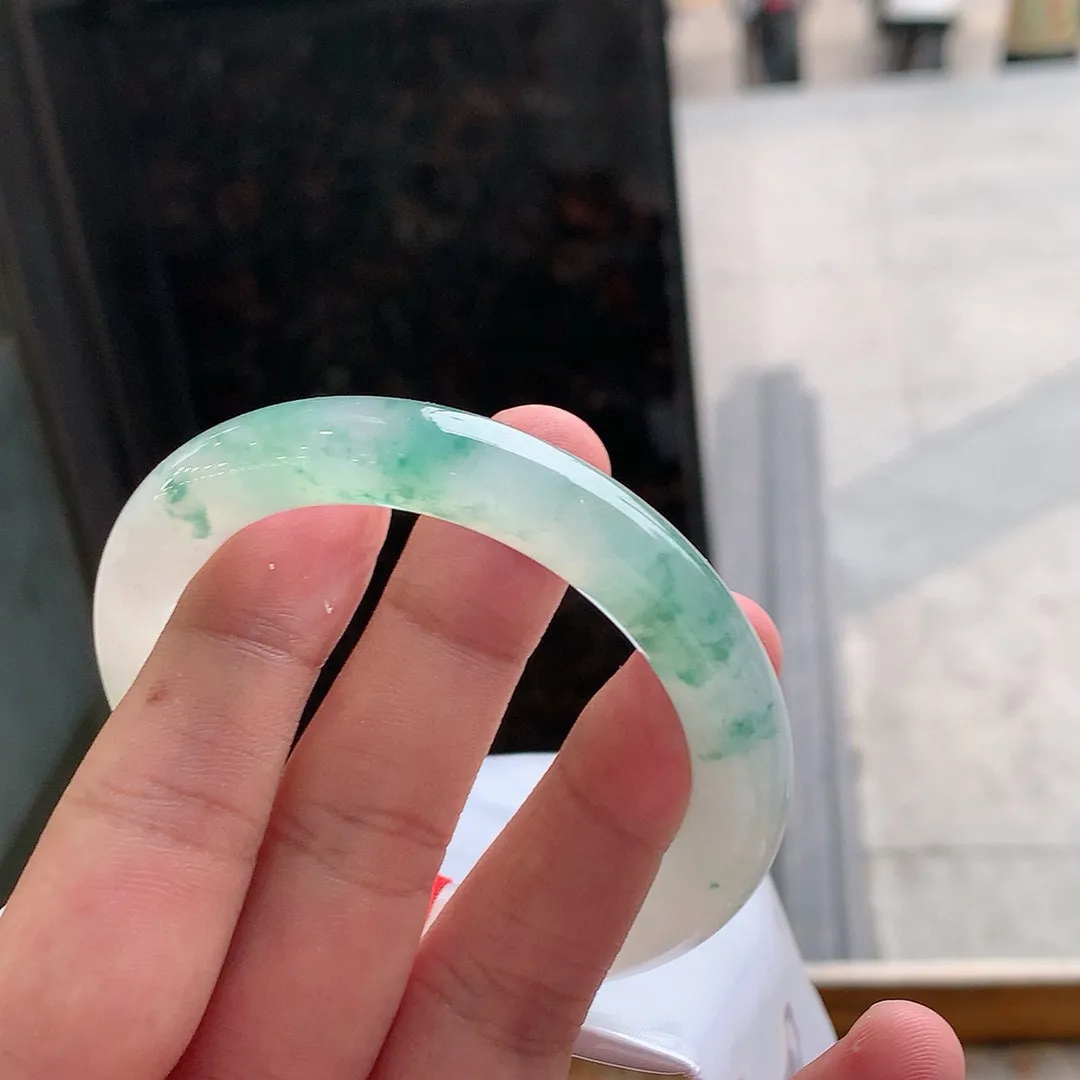 圆条高冰飘花 天然棉根 尺寸:54.2/10花美 种水好️️
