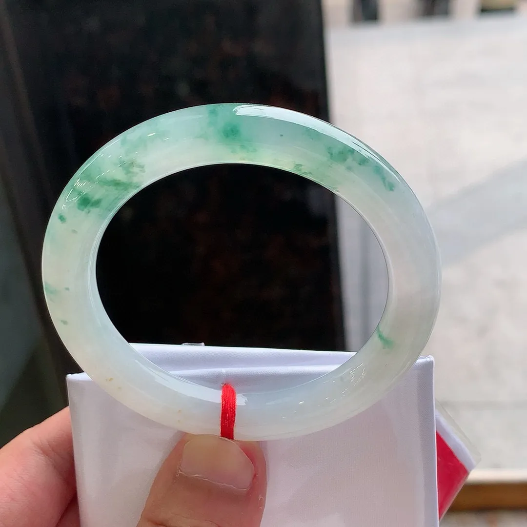 圆条高冰飘花 天然棉根 尺寸:54.2/10花美 种水好️️