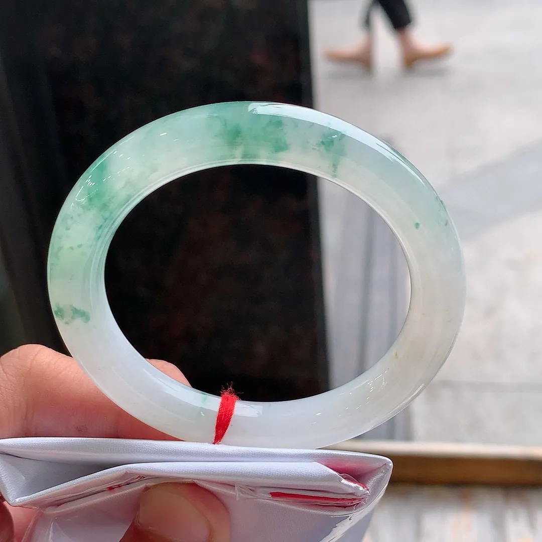圆条高冰飘花 天然棉根 尺寸:54.2/10花美 种水好️️