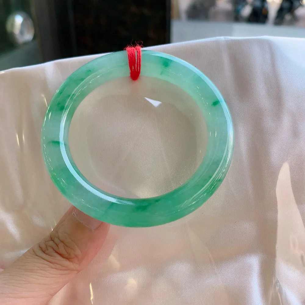 圆条冰绿 无瑕 尺寸:53/10  美美哒 🥰🥰