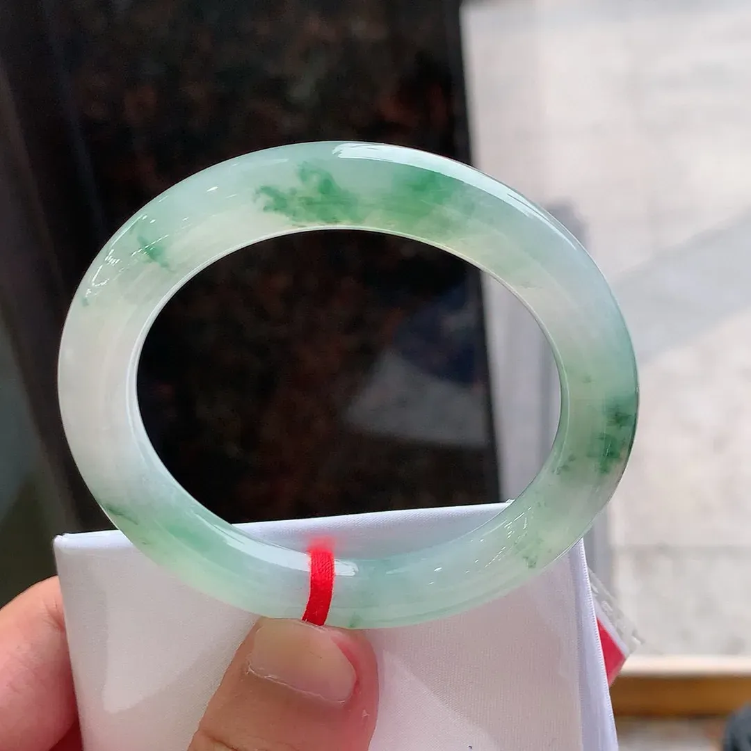 圆条高冰飘花 一丝棉线 尺寸:53.5/9.6 花美 种水好