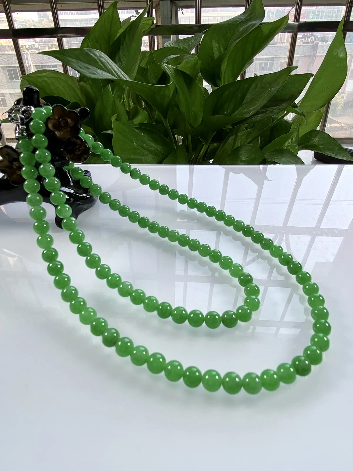 收藏级别，缅甸天然翡翠A货，卡6冰种起胶满绿浓阳绿圆珠项链手链，尺寸：6mm/108颗，长度650m