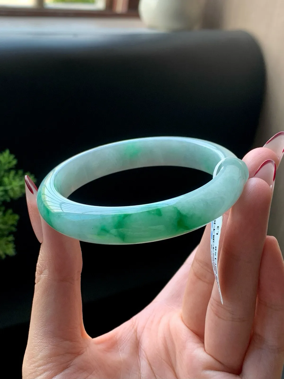 阳绿白底青绿飘花正圈成品

⭕️58-12.2-8