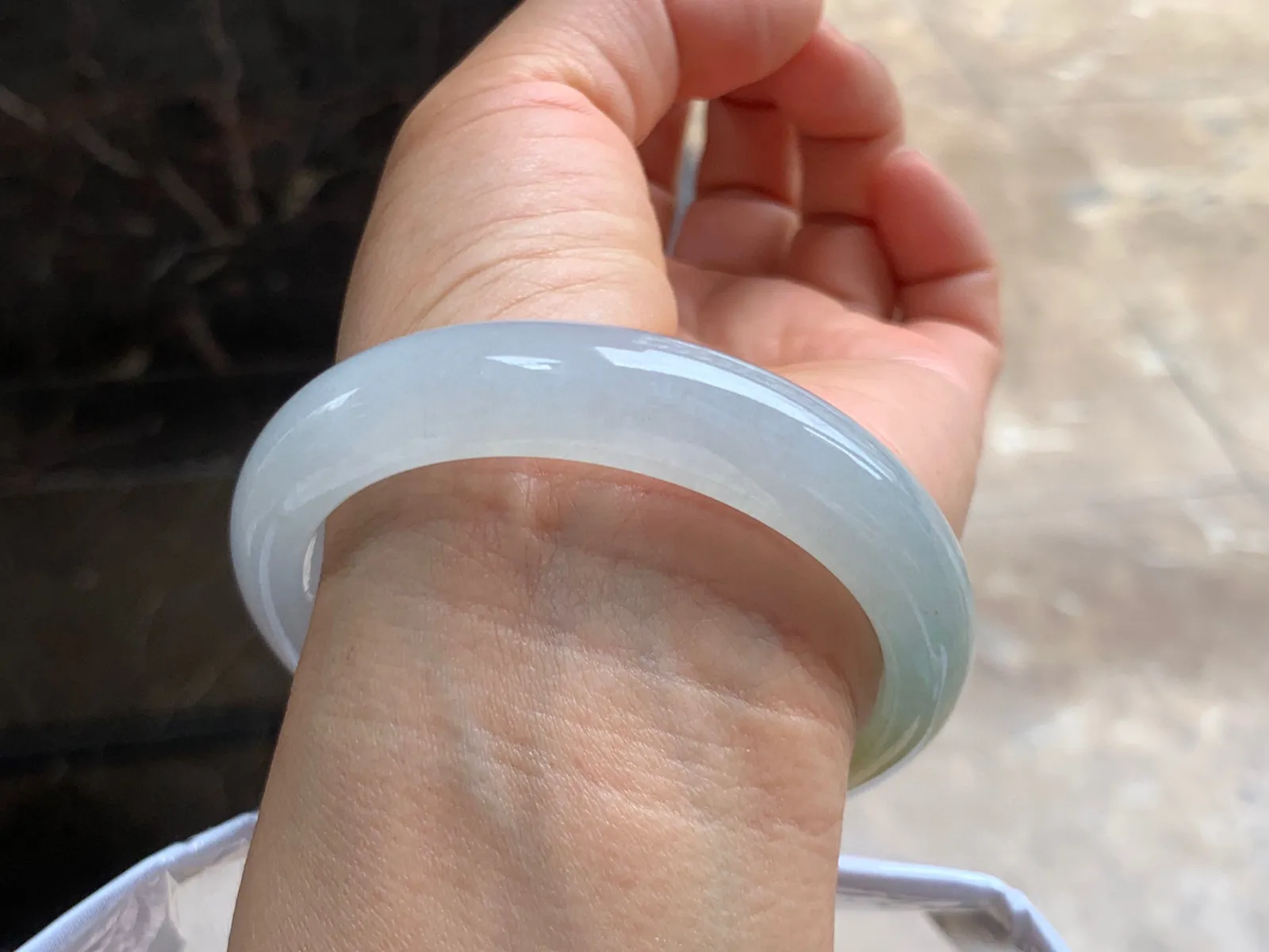 56-12.5-8mm
冰黄翡手镯 种好水润 颜色漂亮