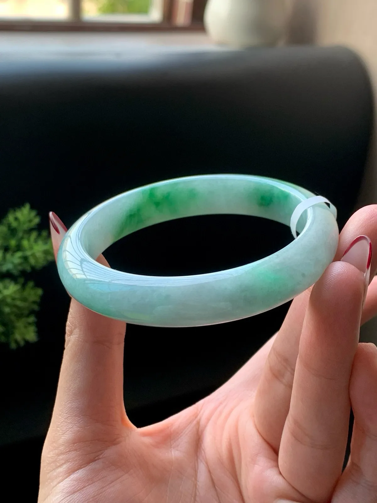 阳绿白底青绿飘花正圈成品

⭕️58-12.2-8