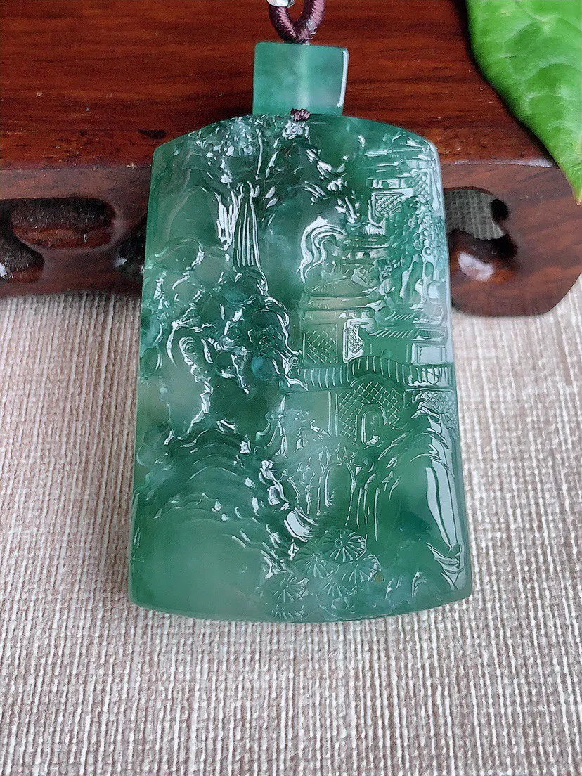 缅甸a货翡翠ddj老坑冰种飘花意境山水牌吊坠 整体52.3×34×7.7mm 38.94