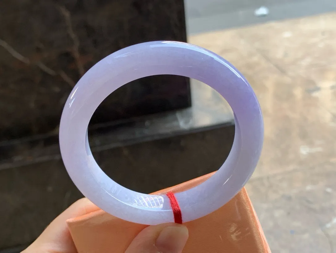 尺寸59.1/12.1/10.1，紫罗兰手镯
水润细腻