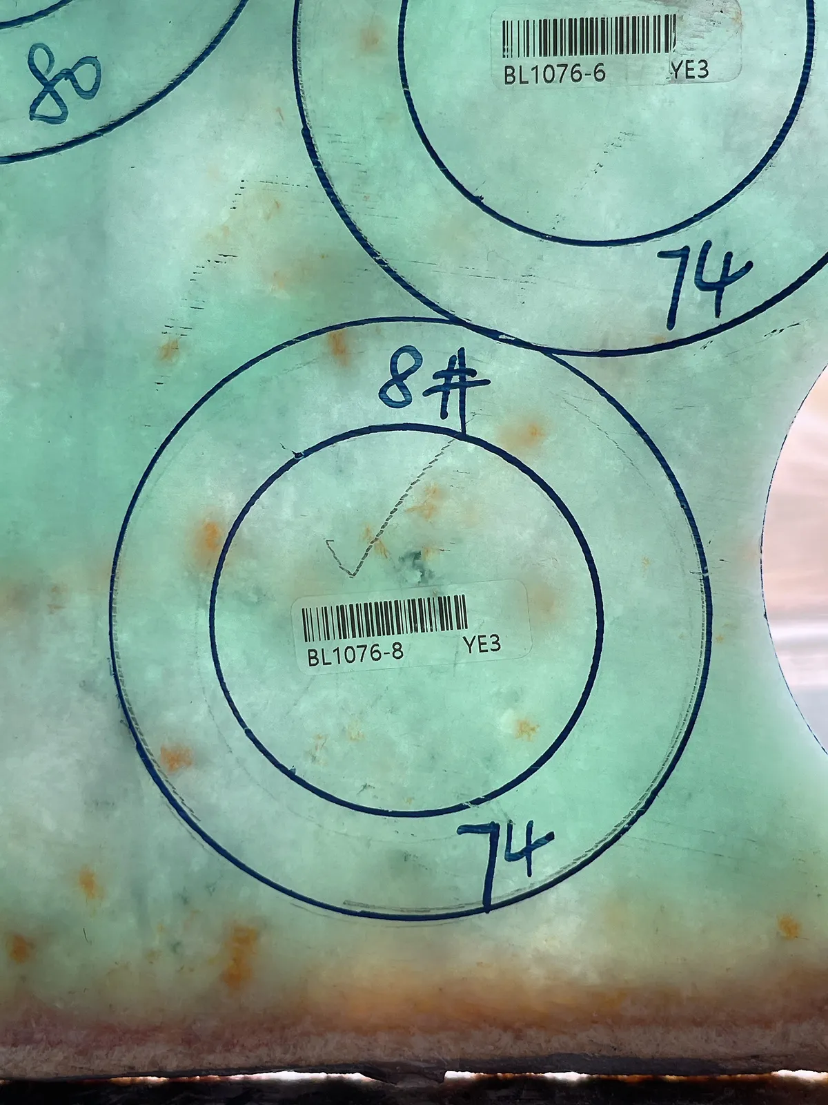 翡翠板料，⭕️正圈最大做58，圆条最大做54