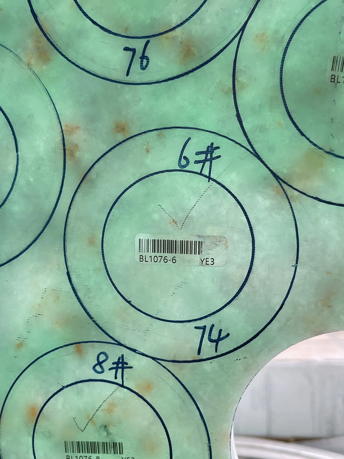 翡翠板料，⭕️正圈最大做58，圆条最大做54