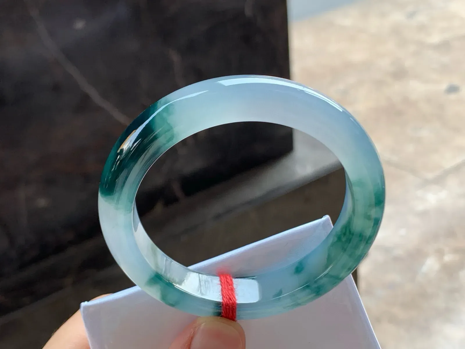 尺寸55.1/12.3/8.7，冰飘花手镯
水润细腻 清新甜美