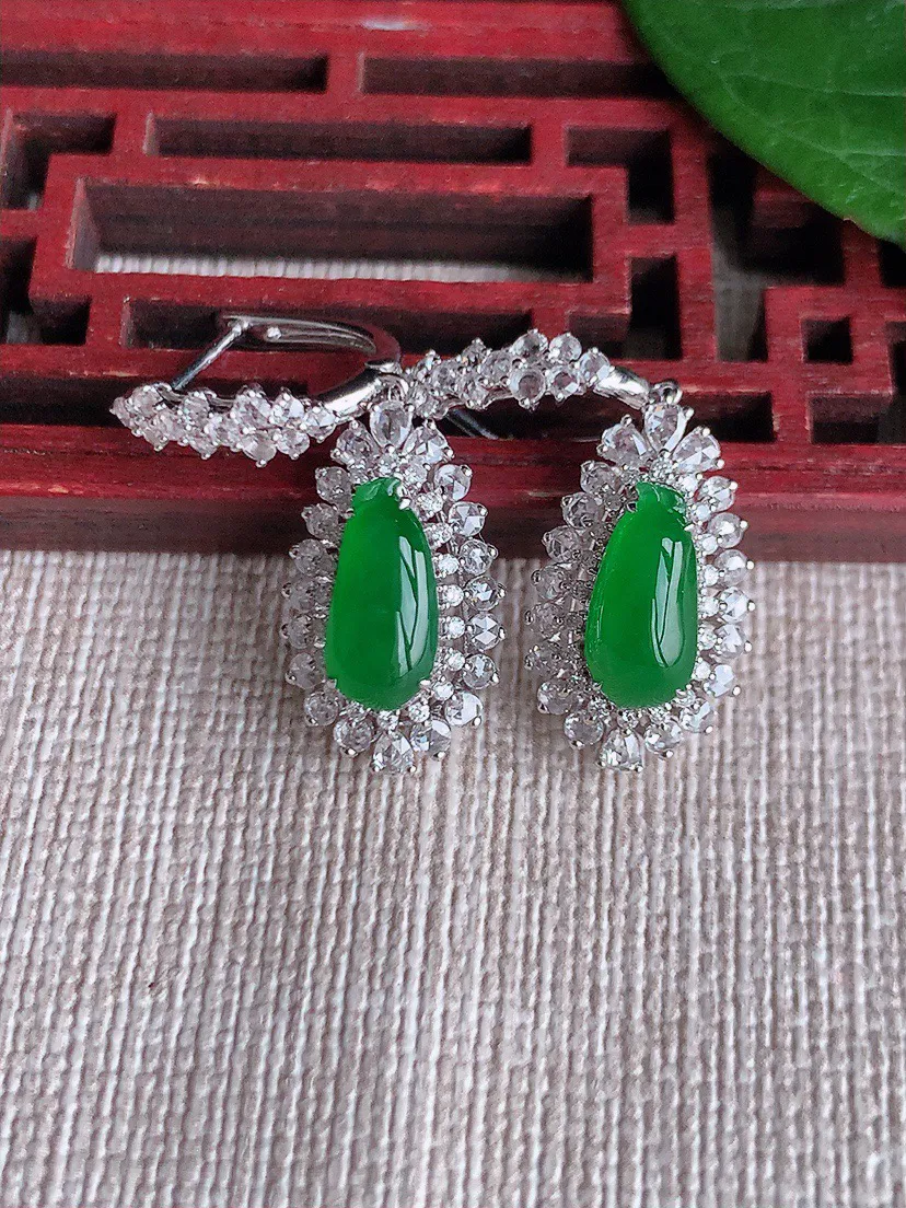 缅甸a货翡翠ddj老坑冰种18K金镶嵌阳绿福瓜耳坠 整体10.3×4.8×8mm 5.00
