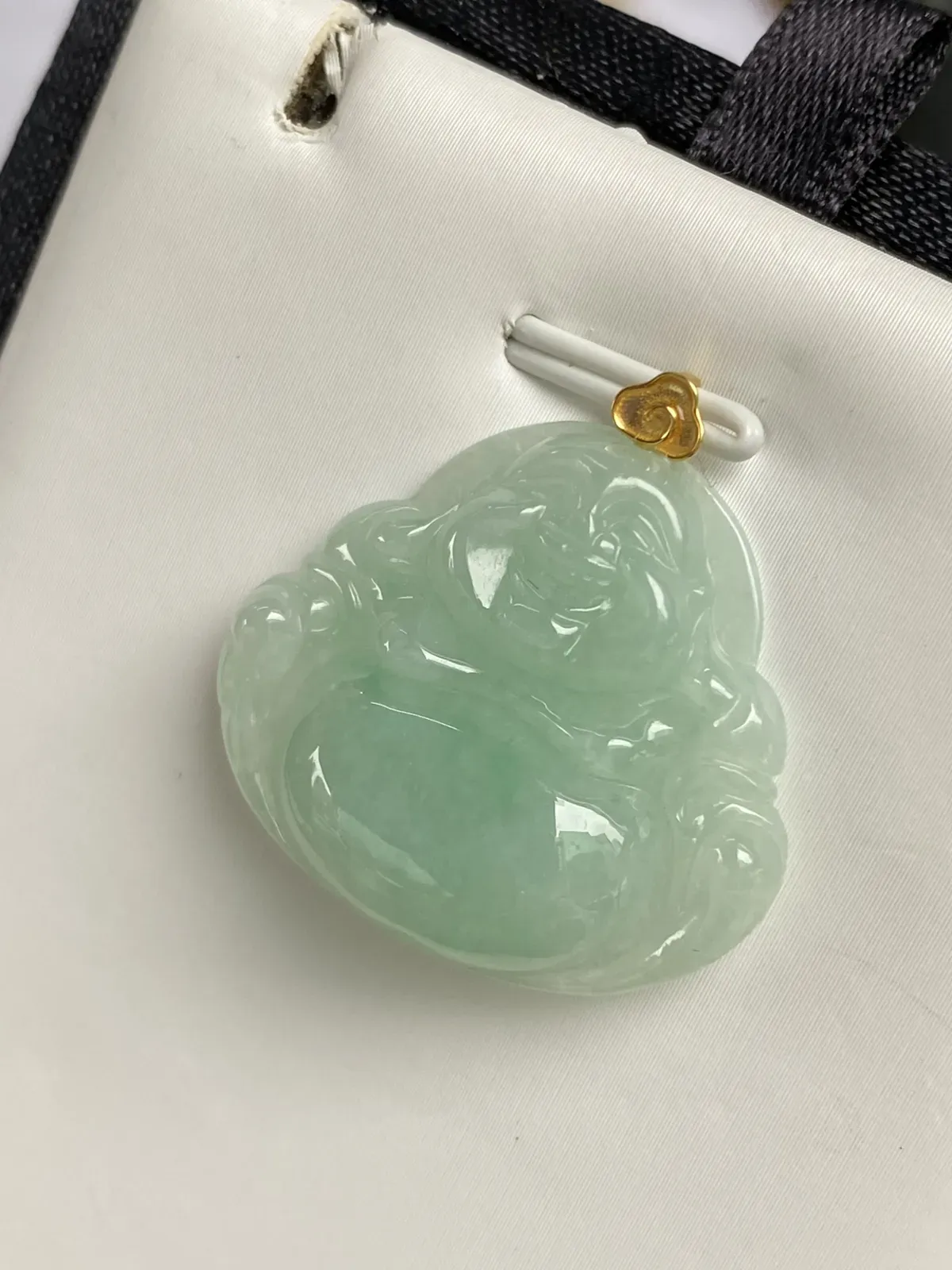 推荐【果绿佛公】无纹裂，水润，亲和开脸，笑容可掬，水水润润，品相佳，护佑佳品，超值哦～～28.9*28*5.5
