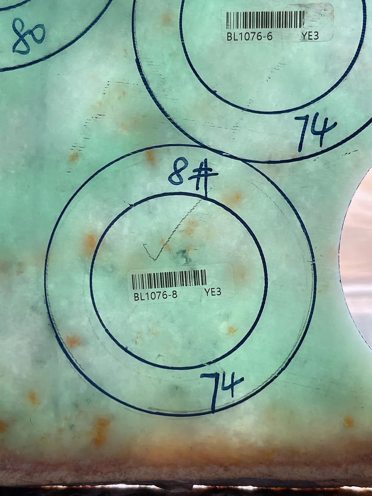 翡翠板料，⭕️正圈最大做58，圆条最大做54