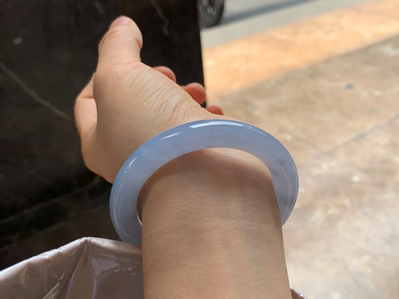 尺寸53.1/9.8，紫罗兰手镯
水润细腻 清新甜美