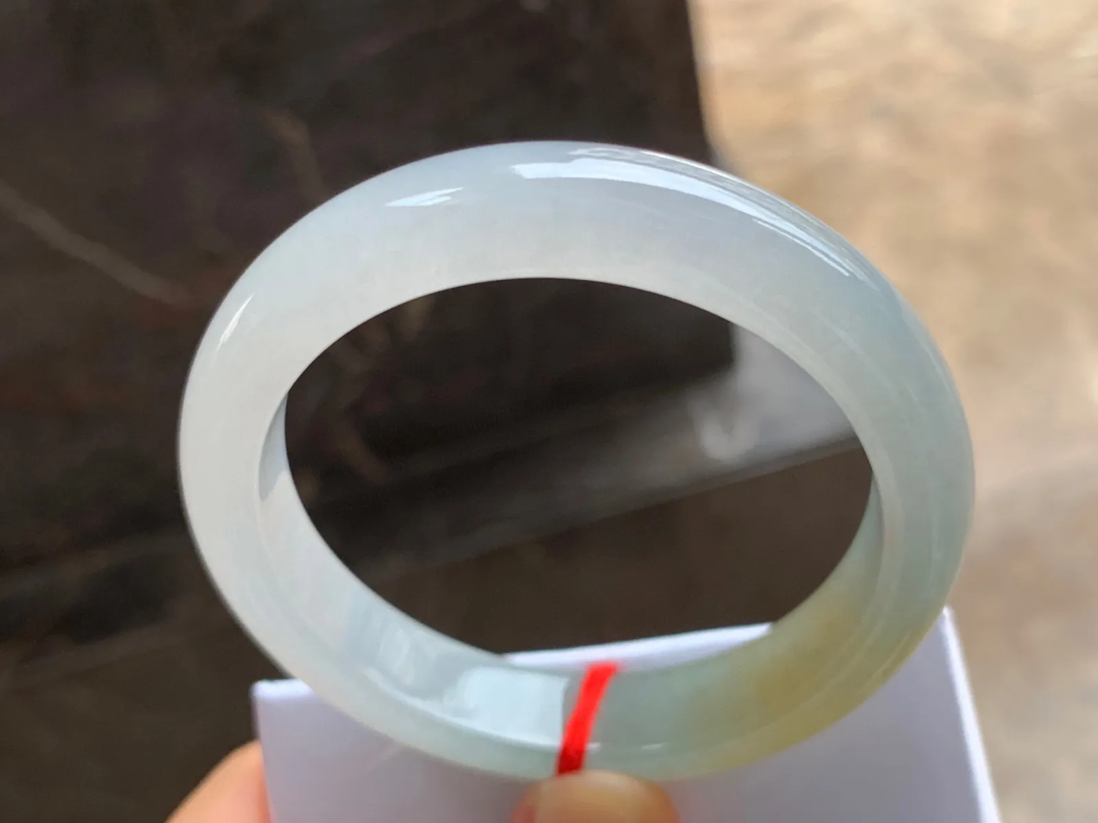 56-12.5-8mm
冰黄翡手镯 种好水润 颜色漂亮