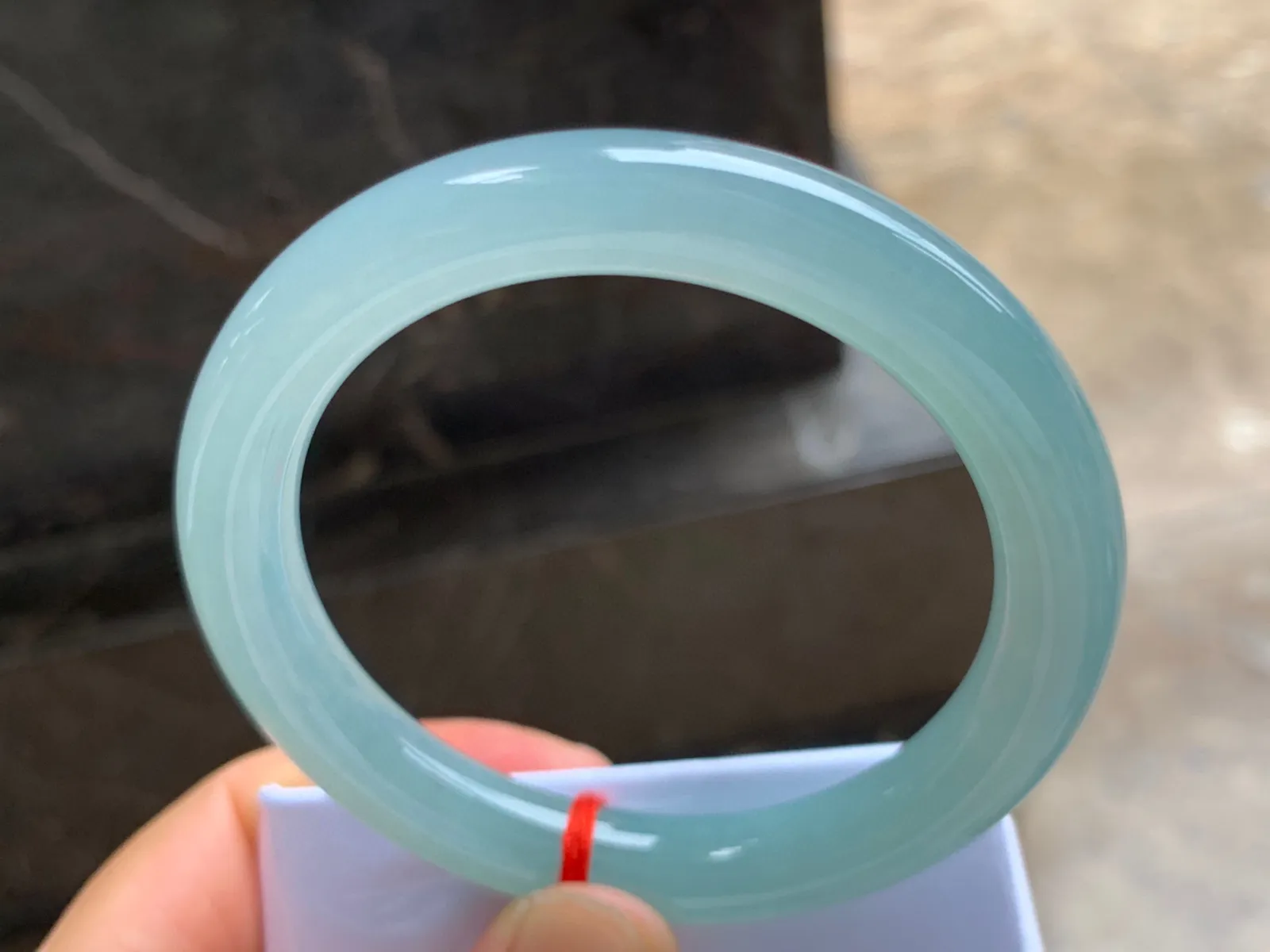 57-10mm
冰种晴水圆条手镯 水润冰透 清爽