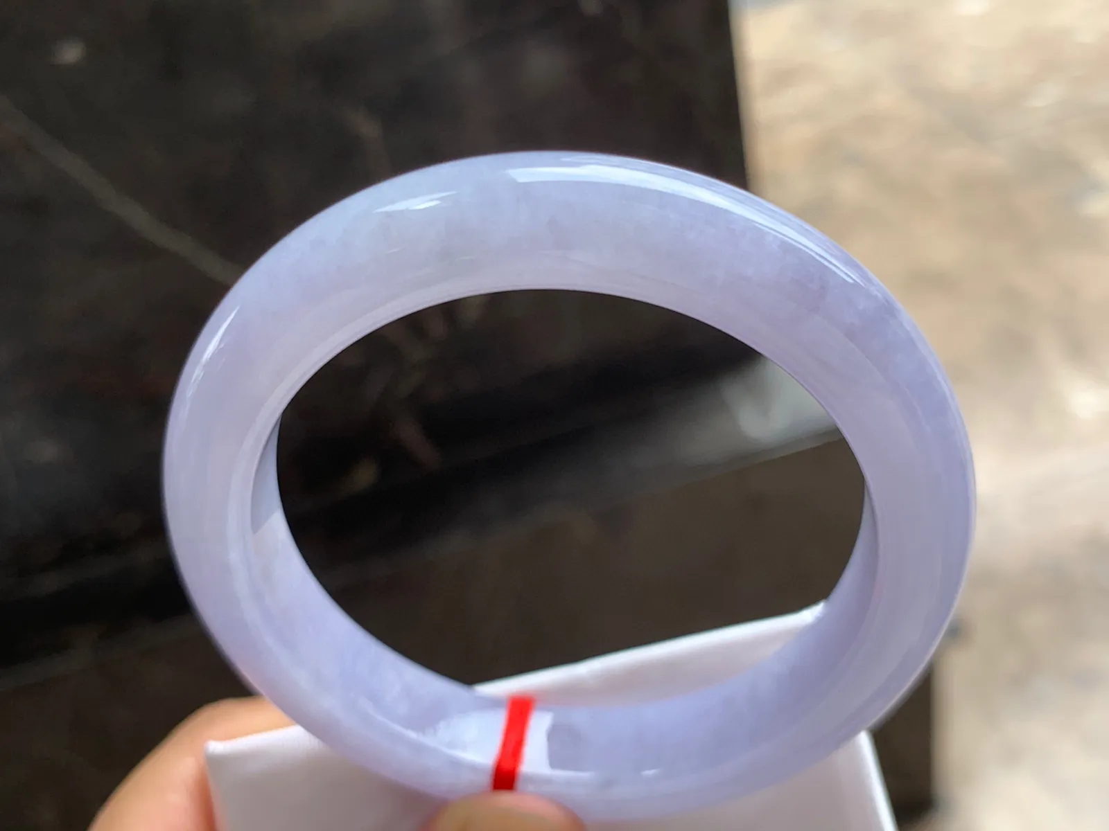60.5-12-9.5mm
紫罗兰手镯 颜色浓郁 大圈口