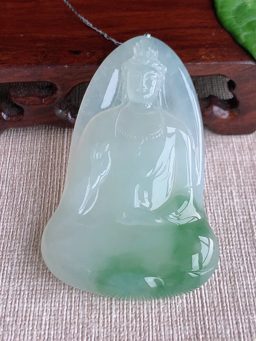 缅甸a货翡翠ddj老坑冰种一刀切飘花观音吊坠 整体61.7×38.7×6.5mm 29.67