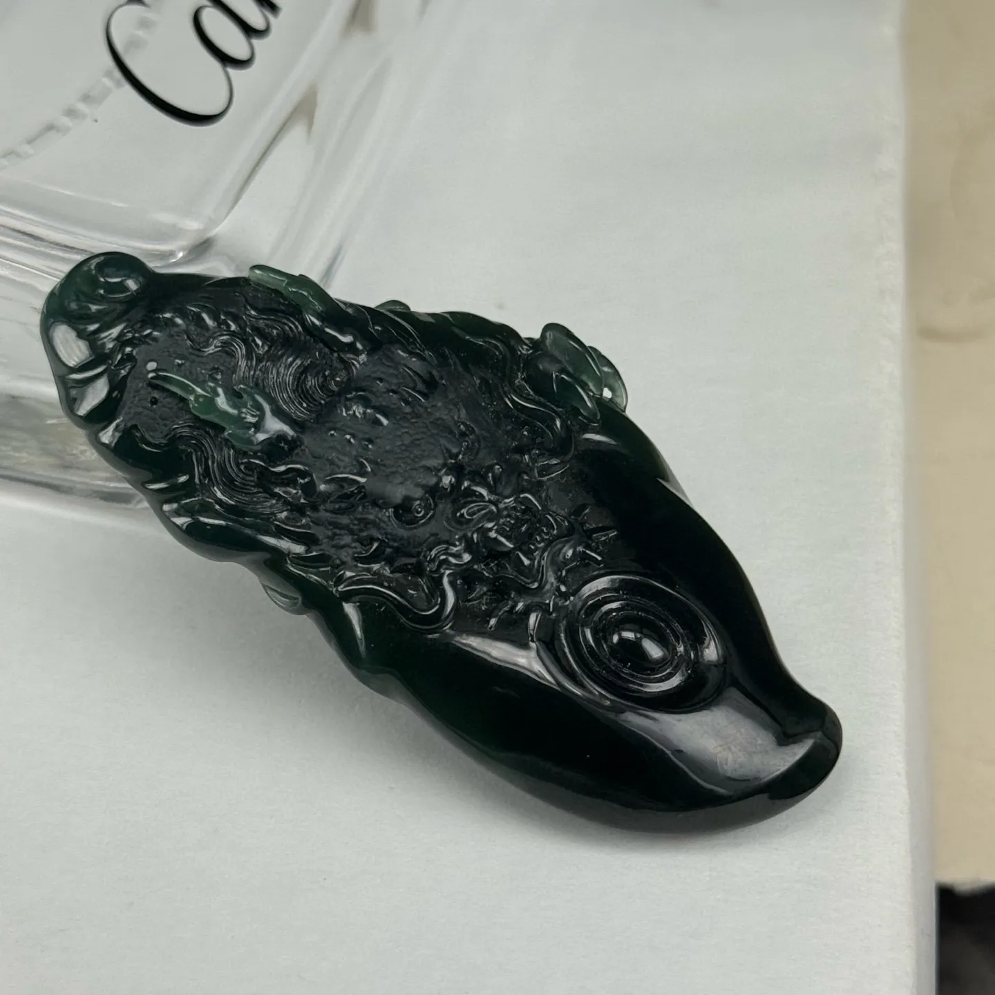 精品随形墨翠龙牌 种好色正 黑度好 打灯通透