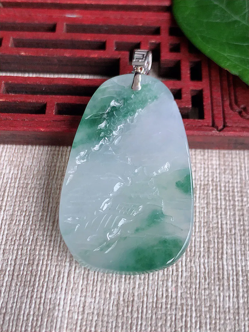 缅甸a货翡翠ddj老坑冰种18K金扣头飘花意境山水牌吊坠 整体38×24.7×6mm 12.08