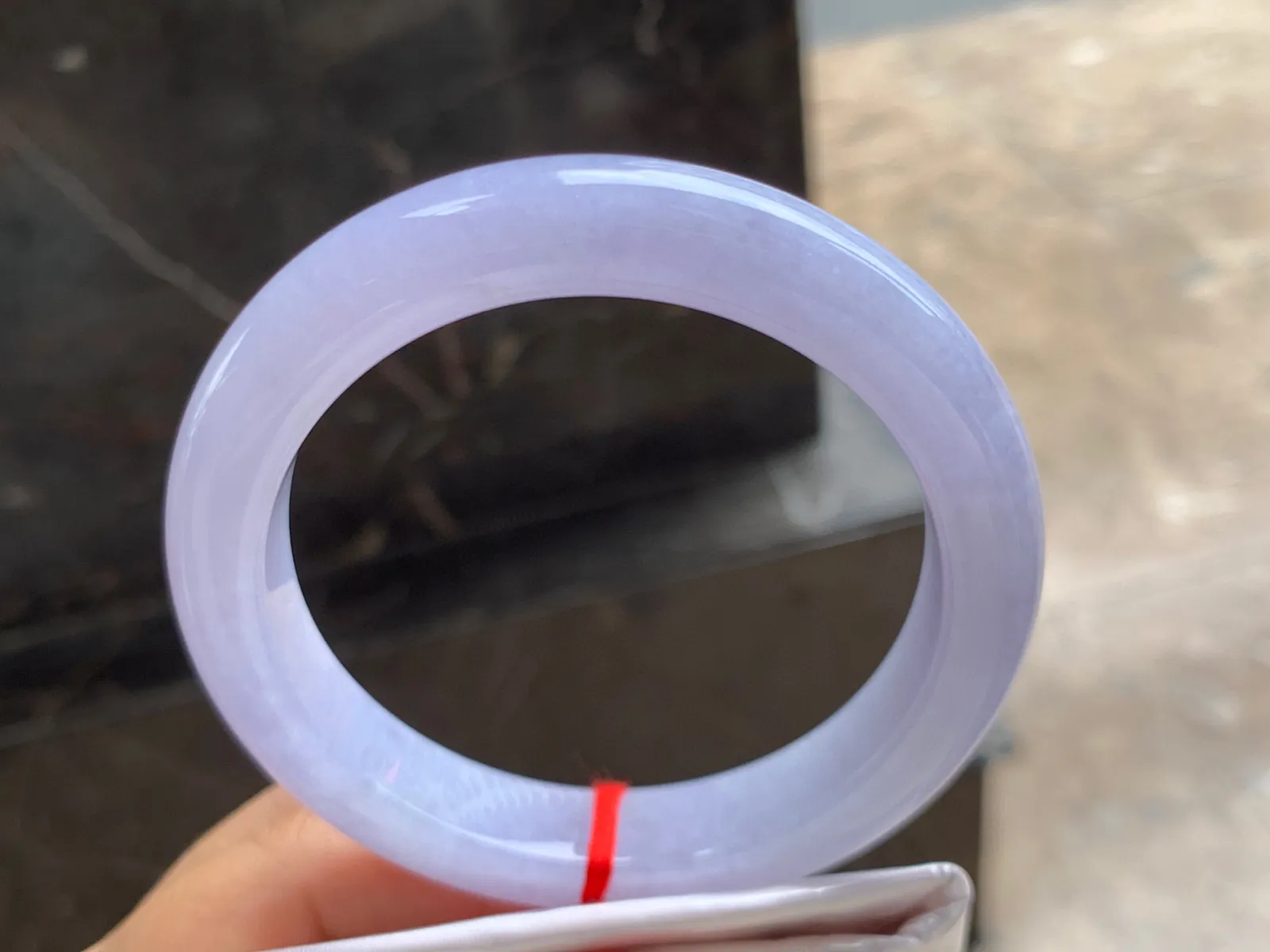 60.5-12-9.5mm
紫罗兰手镯 颜色浓郁 大圈口