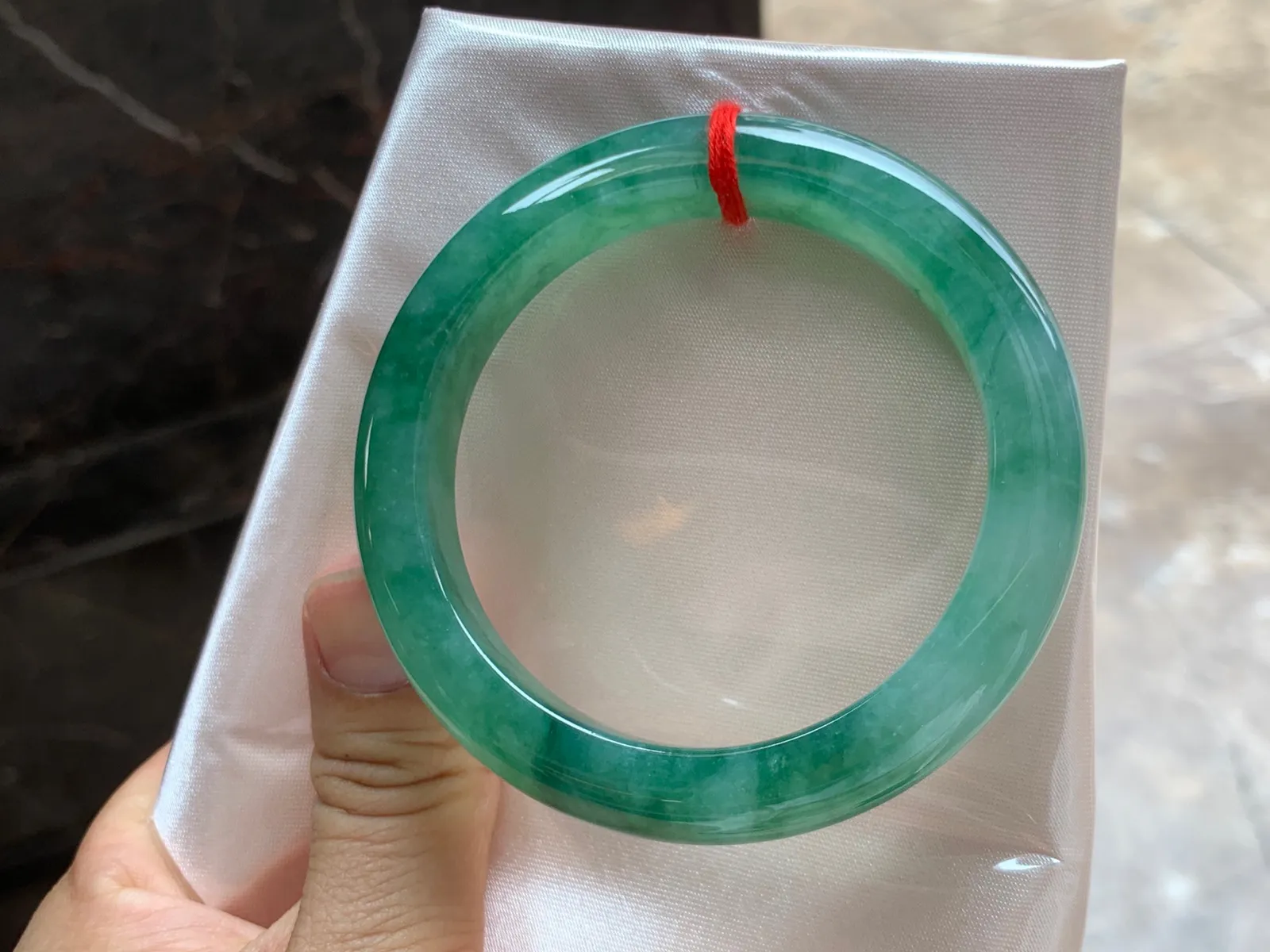 55-11-9mm
带色手镯 有种有色 上手大气