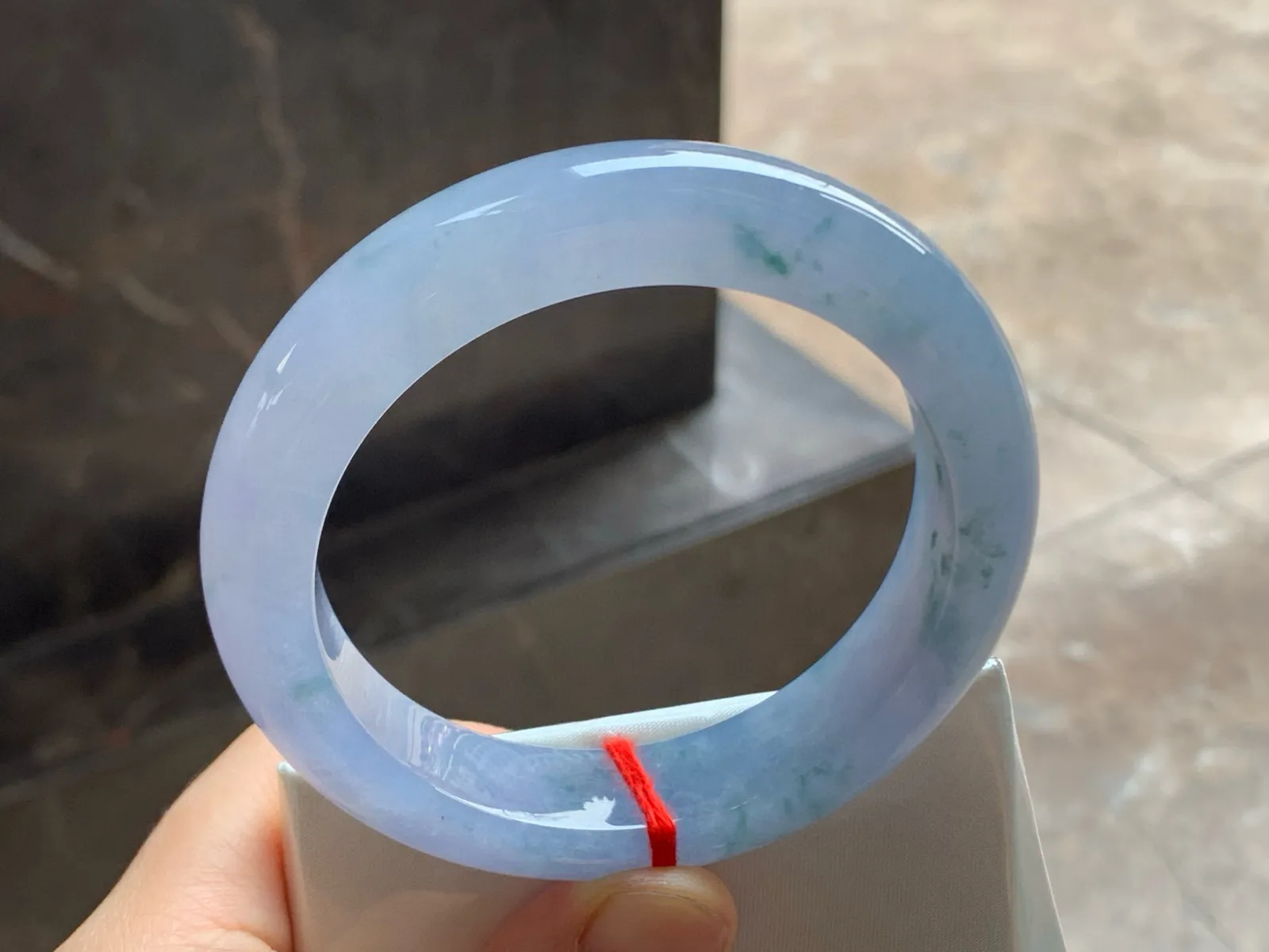 尺寸56.8/13.3/9.7，紫罗兰飘花手镯
水润细腻 种老