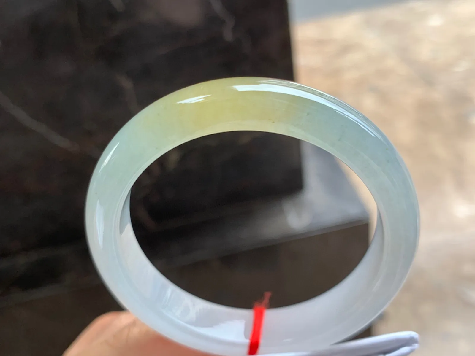56-12.5-8mm
冰黄翡手镯 种好水润 颜色漂亮