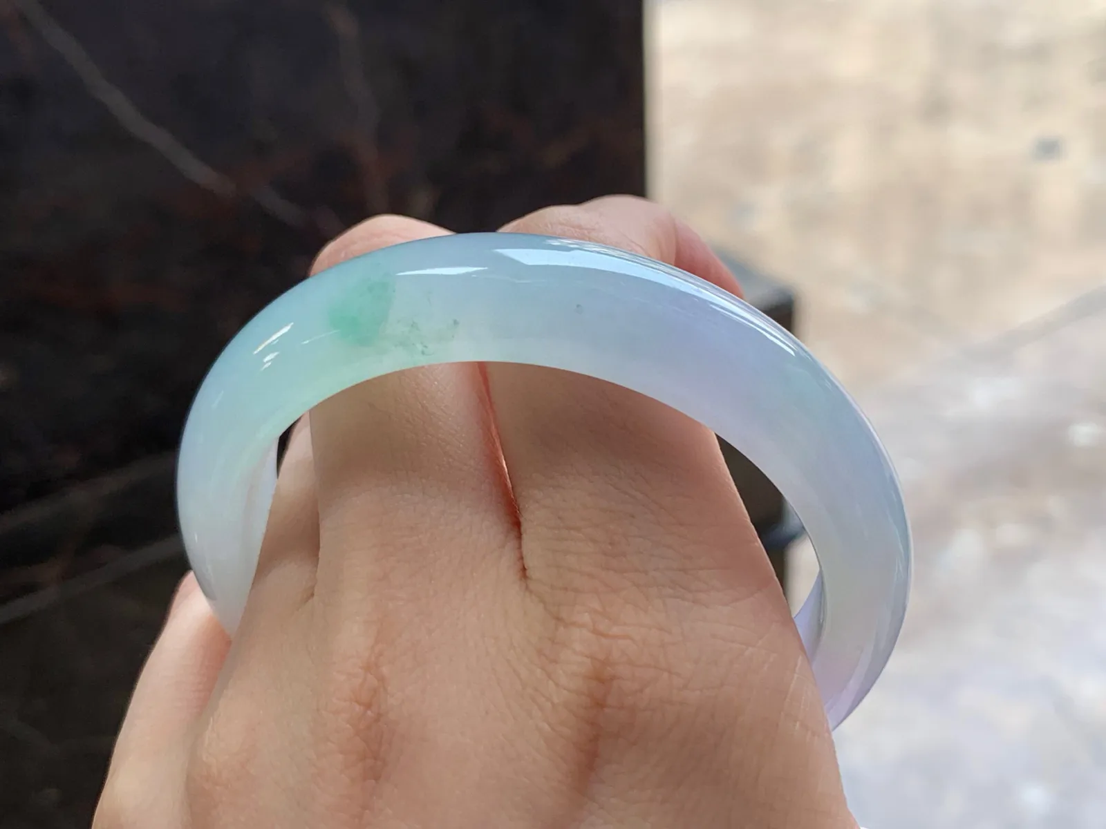 淡春彩手镯
58/13.5/8.3mm