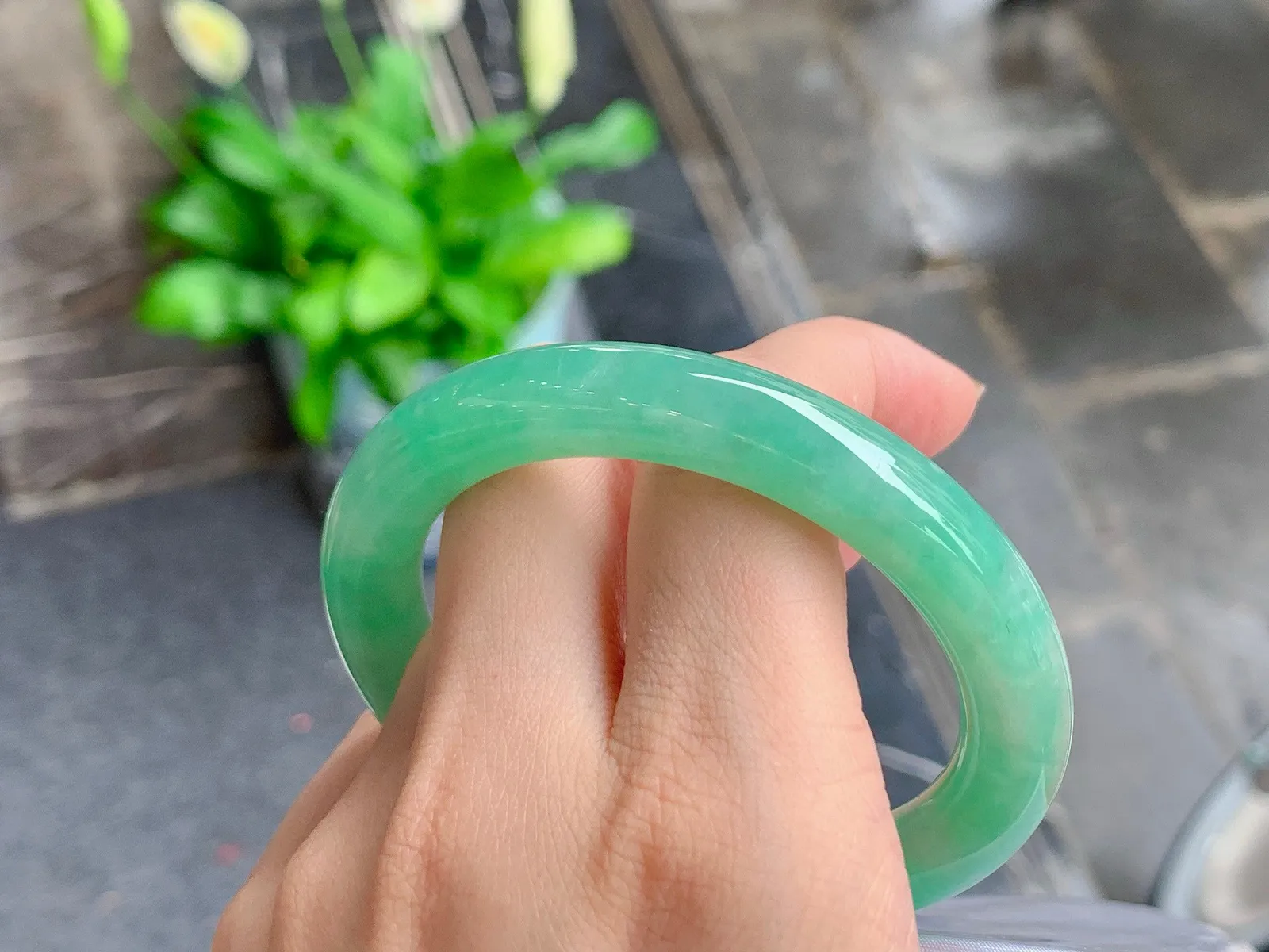 果绿福镯
水润清爽 54.5/9.1mm