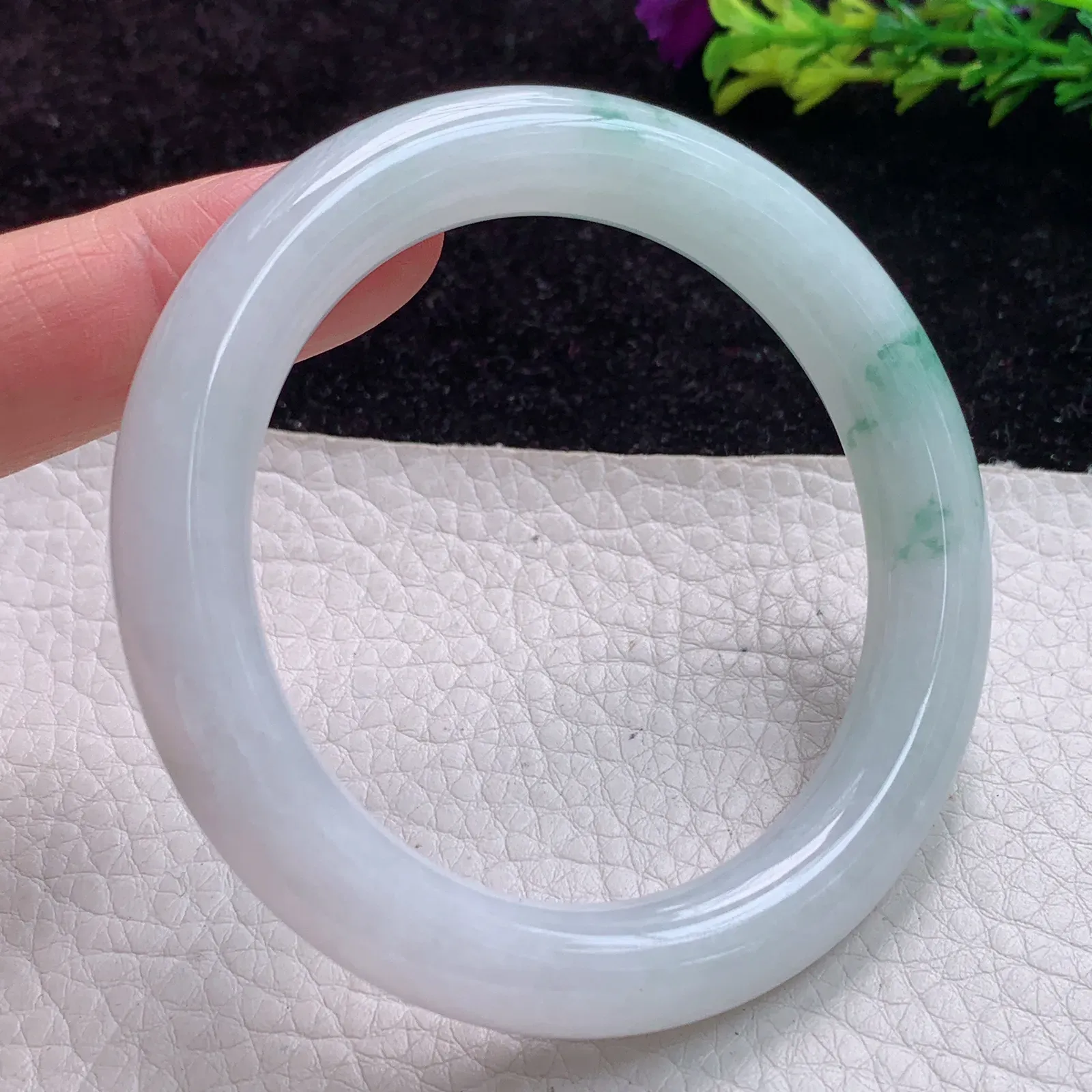 z实拍53.5*10缅甸A货翡翠手镯水润飘花灵动圆条玉手镯 玉手环
