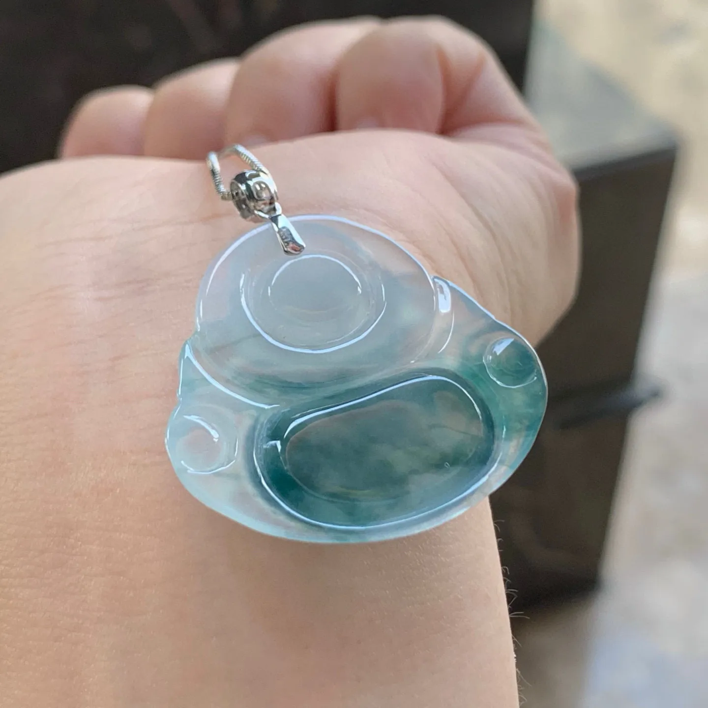 冰飘花坐佛
清爽 金扣