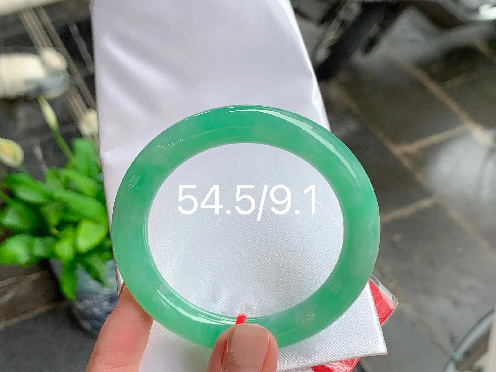 果绿福镯
水润清爽 54.5/9.1mm