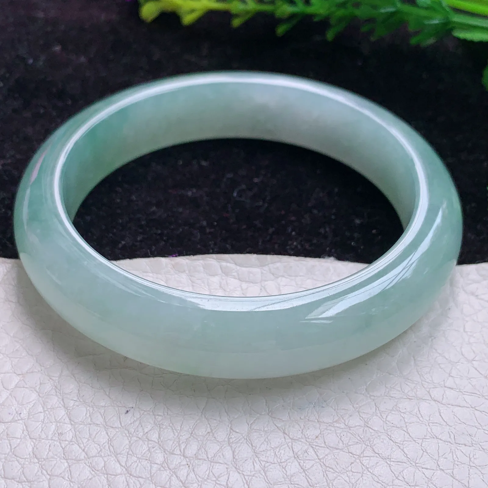 z实拍59*13*8.5缅甸A货翡翠手镯冰胶晴水宽边玉手镯 玉手环