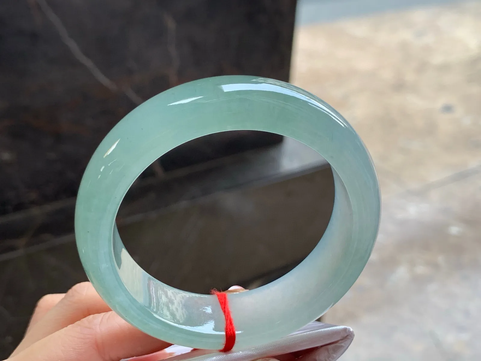 冰晴宽版手镯
种好水足 58/17.5/9.2mm